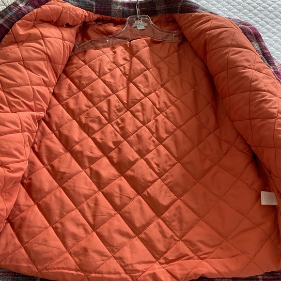 Sundance Shacket/Jacket Woman's Size PS, Burgundy Button Up plaid - Picture 7 of 9